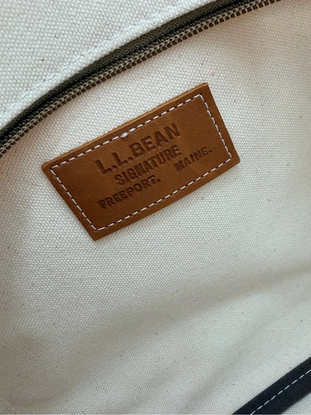 L.L. LL BEAN Camo Weekender Canvas Travel Bag Boat Tote